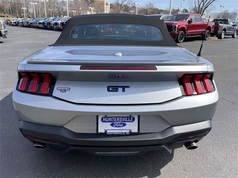 Used 2025 Ford Mustang GT Premium image 6