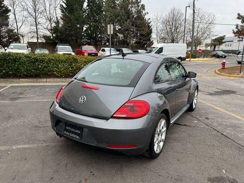Used 2013 Volkswagen Beetle 2.5 image 13