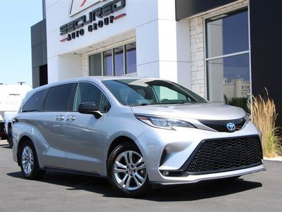 Used 2021 Toyota Sienna XSE