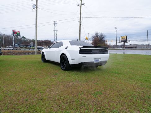 Used 2023 Dodge Challenger R/T Scat Pack image 5