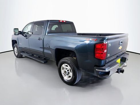 Used 2019 Chevrolet Silverado 2500 LT w/ LT Convenience Package AWD/4WD image 8