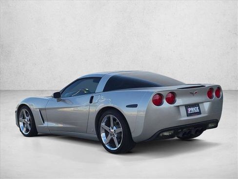 Used 2007 Chevrolet Corvette Coupe RWD image 8