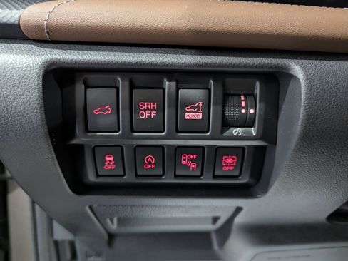 Used 2024 Subaru Forester Touring image 15