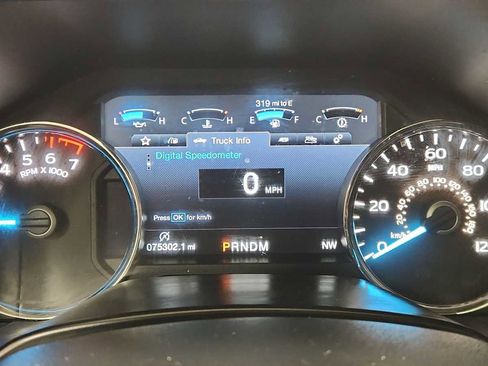 Used 2019 Ford F150 Lariat w/ Equipment Group 502A Luxury image 17