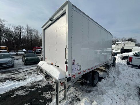 New 2026 Ford F550 2WD Regular Cab Super Duty image 4