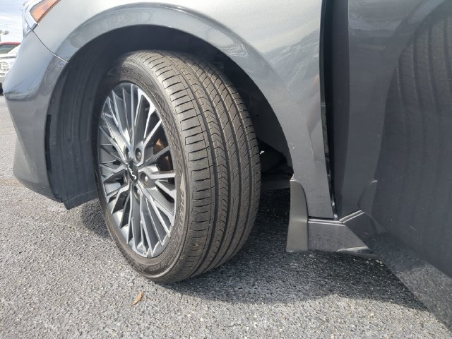 Used 2024 Kia Forte GT-Line w/ GT-Line Premium Package FWD image 38
