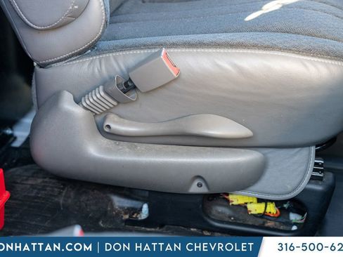 Used 2024 GMC Savana 2500 w/ Driver Convenience Package image 29