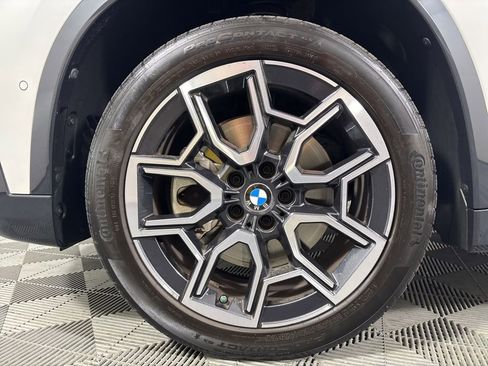 Certified 2025 BMW X1 xDrive28i w/ Technology Package image 8
