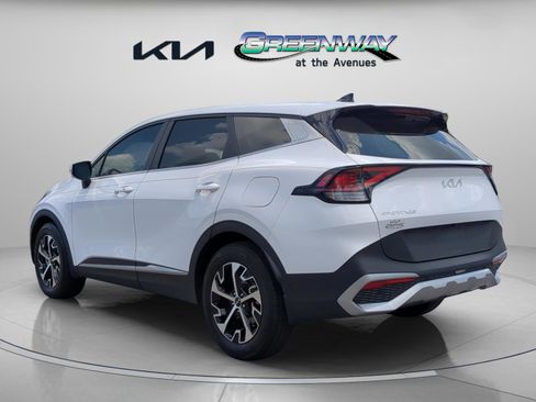 Certified 2024 Kia Sportage EX FWD image 4