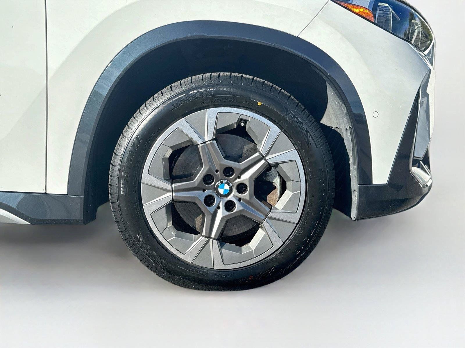 Used 2023 BMW X1 xDrive28i AWD/4WD image 34