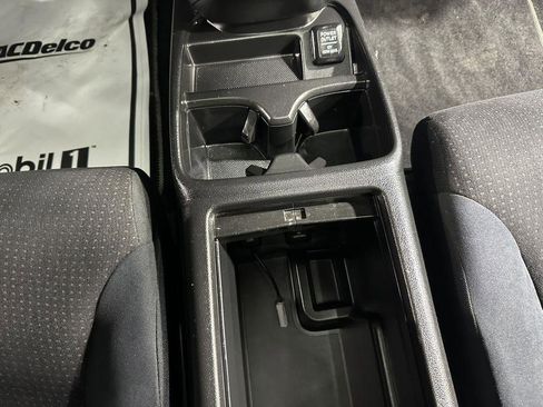 Used 2012 Honda CR-V EX image 17