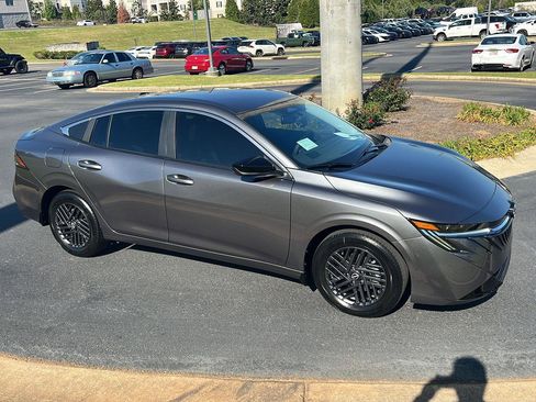 New 2026 Nissan Sentra SV w/ SV Convenience Package FWD image 7