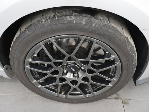 Used 2014 Ford Mustang Shelby GT500 w/ Equipment Group 821A RWD image 3