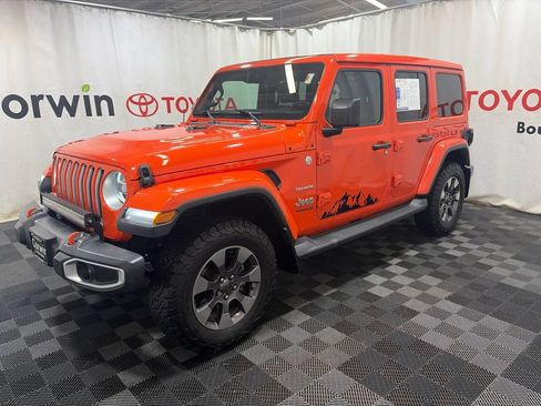 Used 2019 Jeep Wrangler Unlimited Sahara w/ Advanced Safety Group AWD/4WD image 4