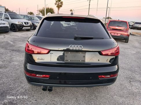 Used 2018 Audi Q3 2.0T Premium w/ Convenience Package image 5