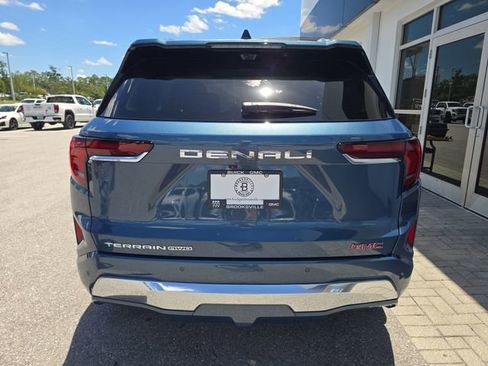 New 2026 GMC Terrain Denali AWD/4WD image 7