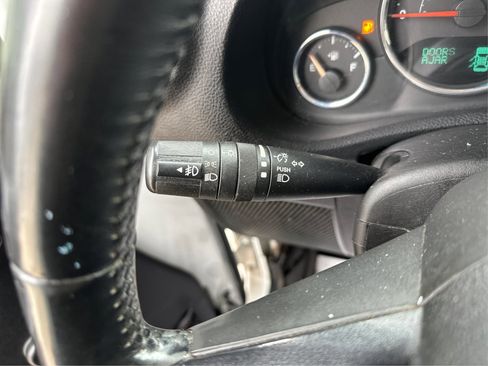 Used 2017 Jeep Wrangler Unlimited Sport w/ Connectivity Group AWD/4WD image 22