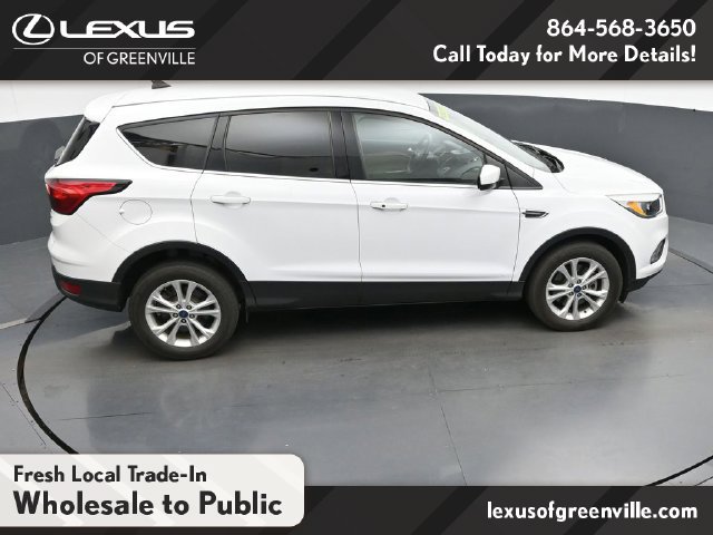 Used 2019 Ford Escape SE AWD/4WD image 25