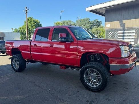 Used 2003 Chevrolet Silverado 2500 LS w/ Skid Plate Package AWD/4WD image 4