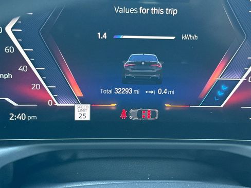 Used 2023 BMW i4 eDrive40 w/ Premium Package image 34