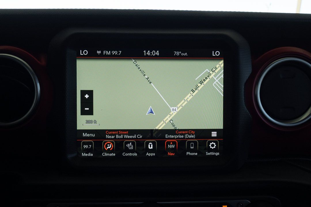 Used 2023 Jeep Gladiator Rubicon w/ LED Lighting Group AWD/4WD image 21
