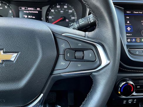 Used 2023 Chevrolet TrailBlazer ACTIV image 19