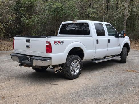 Used 2016 Ford F250 XLT w/ XLT Premium Package image 5