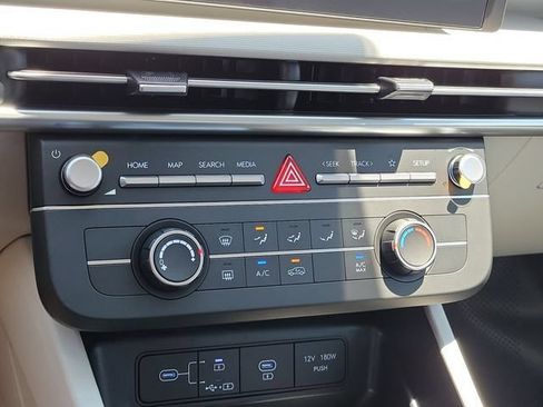 New 2026 Hyundai Tucson SE FWD image 12