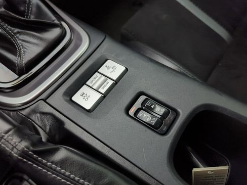 Used 2023 Toyota GR86 Premium w/ ALL Weather Mat Package (TMS) image 26