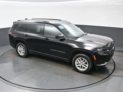 Used 2024 Jeep Grand Cherokee L Laredo image 39