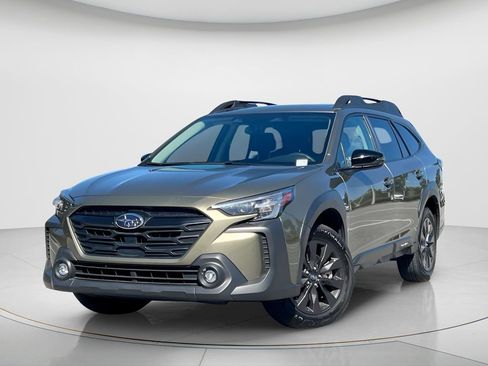 Used 2025 Subaru Outback Onyx Edition image 1