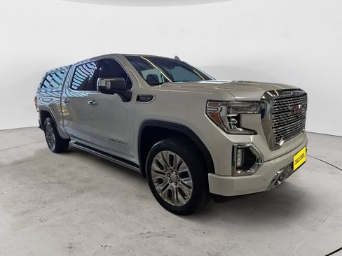 Used 2020 GMC Sierra 1500 Denali w/ Denali Ultimate Package AWD/4WD image 3