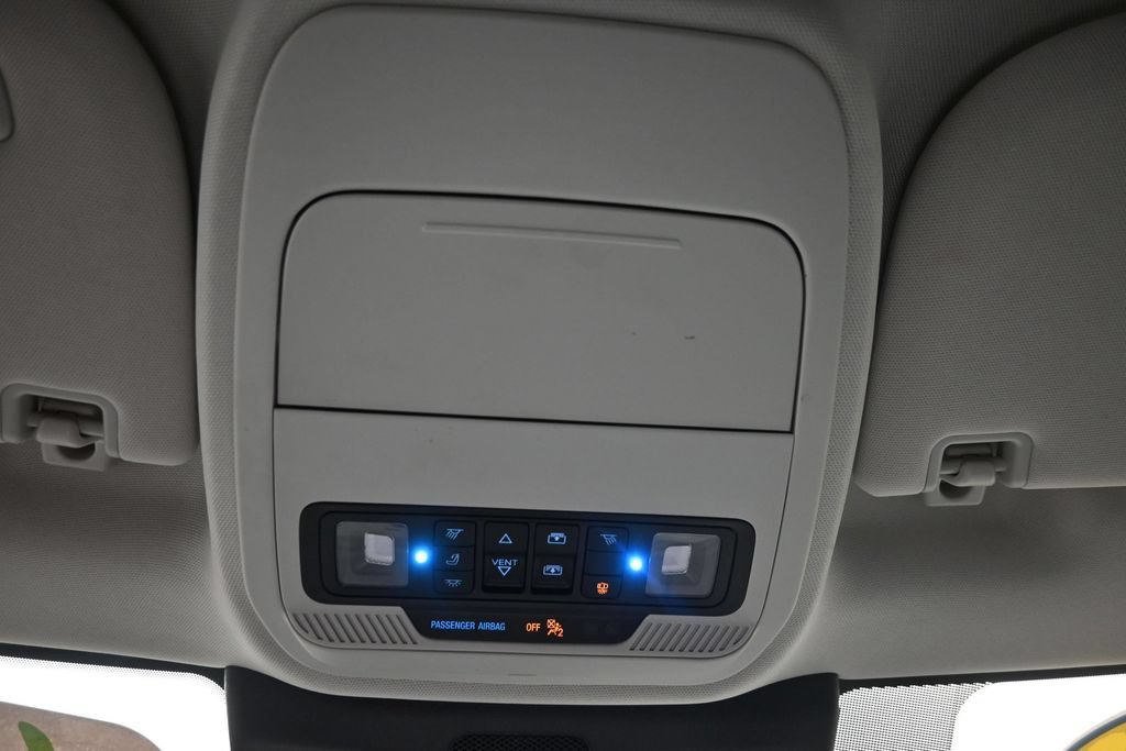 Used 2025 Ford Expedition Platinum w/ Driver's Package AWD/4WD image 23