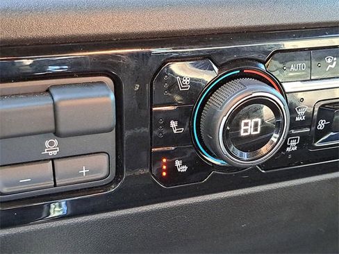 Used 2024 Chevrolet Silverado 3500 High Country image 15