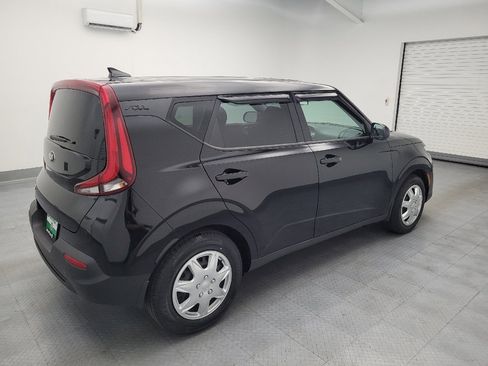 Used 2020 Kia Soul LX FWD image 10