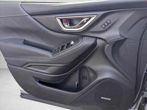 Used 2023 Subaru Forester Touring image 18