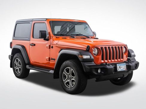Used 2023 Jeep Wrangler Sport AWD/4WD image 7