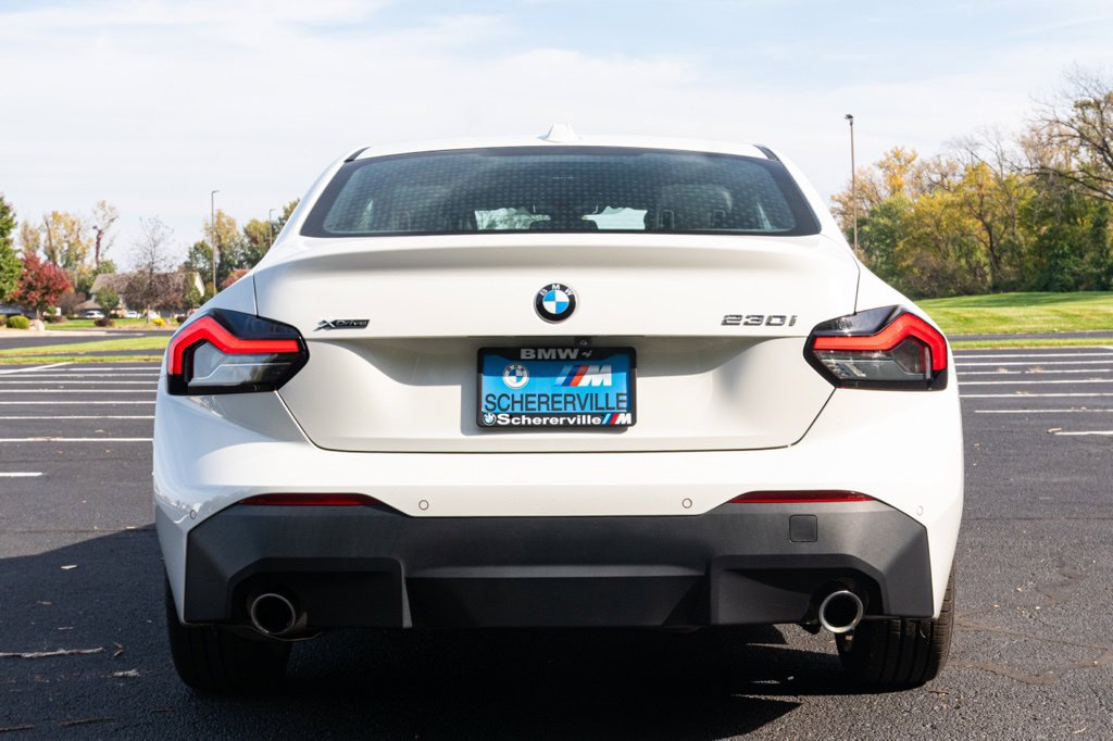 Used 2023 BMW 230i xDrive Coupe w/ Convenience Package AWD/4WD image 8