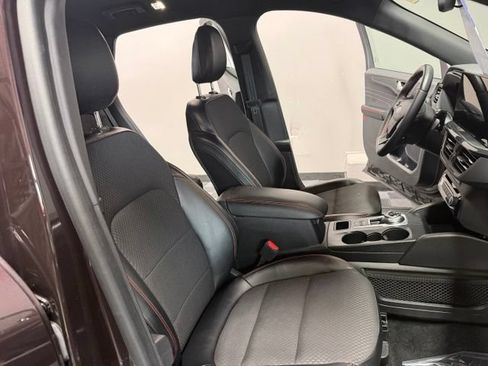 Used 2023 Ford Escape ST-Line Select w/ Tech Pack #2 AWD/4WD image 24