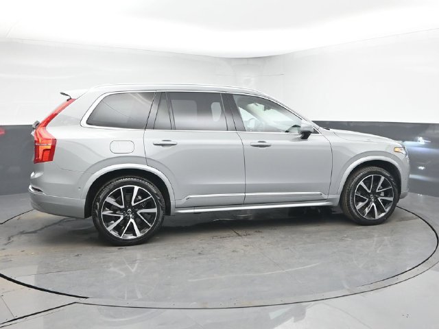 Used 2025 Volvo XC90 B6 Plus AWD/4WD image 9