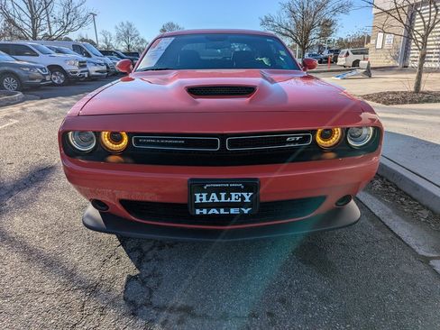 Used 2023 Dodge Challenger GT image 3