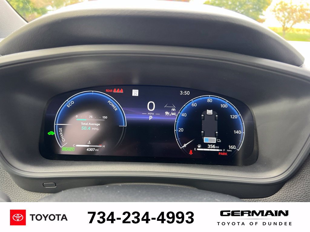 Used 2026 Toyota Corolla SE w/ SE Premium Package AWD/4WD image 17