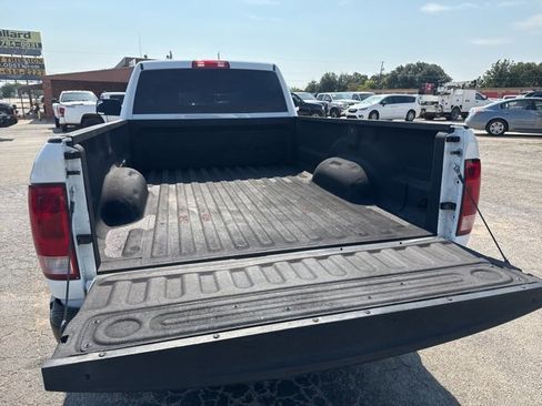 Used 2018 RAM 2500 Tradesman w/ Power & Remote Entry Group image 6