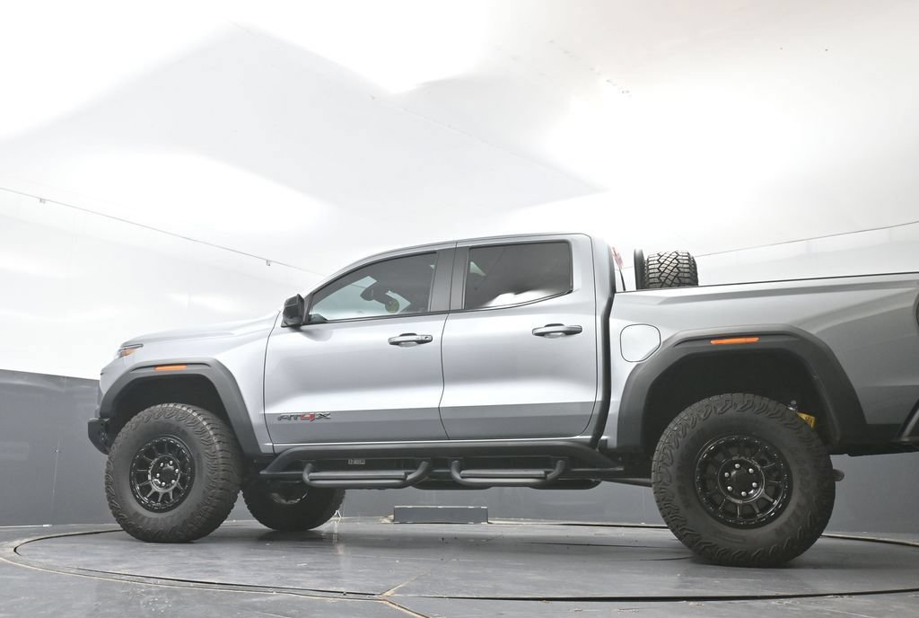 Used 2024 GMC Canyon AT4X w/ AT4X AEV Edition AWD/4WD image 58