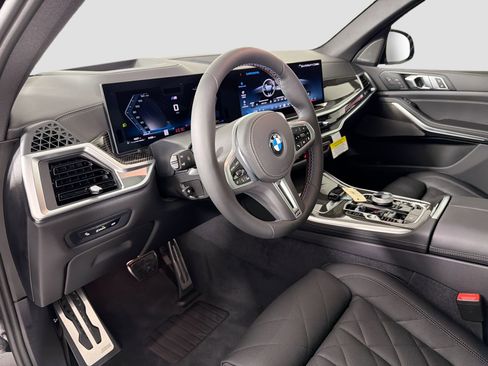 New 2026 BMW X5 M60i image 9