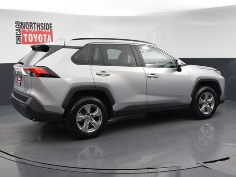 Used 2024 Toyota RAV4 XLE AWD/4WD image 4