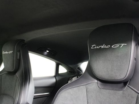 Used 2025 Porsche Taycan Turbo GT image 11