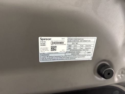 Used 2017 Kia Sorento SX image 41