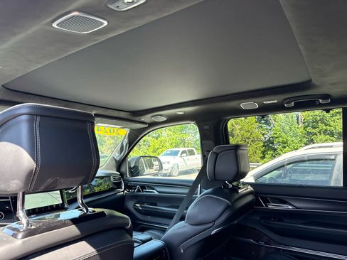 Used 2024 Jeep Grand Wagoneer L Series II w/ Quick Order Packagew 28T AWD/4WD image 9