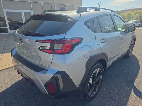 Used 2024 Subaru Crosstrek 2.5i Limited AWD/4WD image 5
